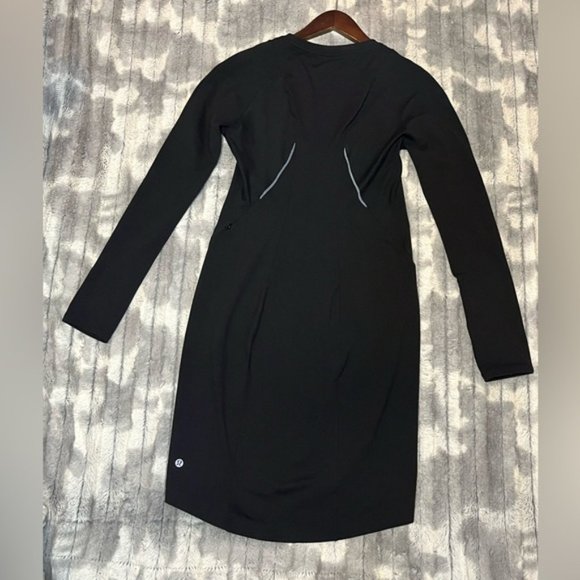 Lululemon &go Everywhere Dress Size 6 - Picture 3 of 6